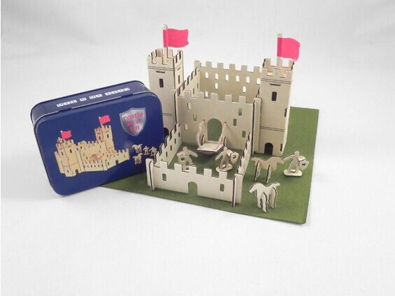Gift box - Castle in a Tin