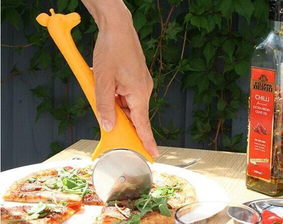 Pepino - Pizza cutter